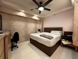 Blk 56 Strathmore Avenue (Queenstown), HDB 5 Rooms #562517621